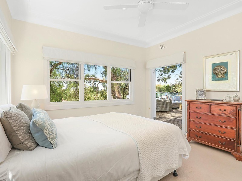 25 Macmillan Street, Seaforth NSW 2092