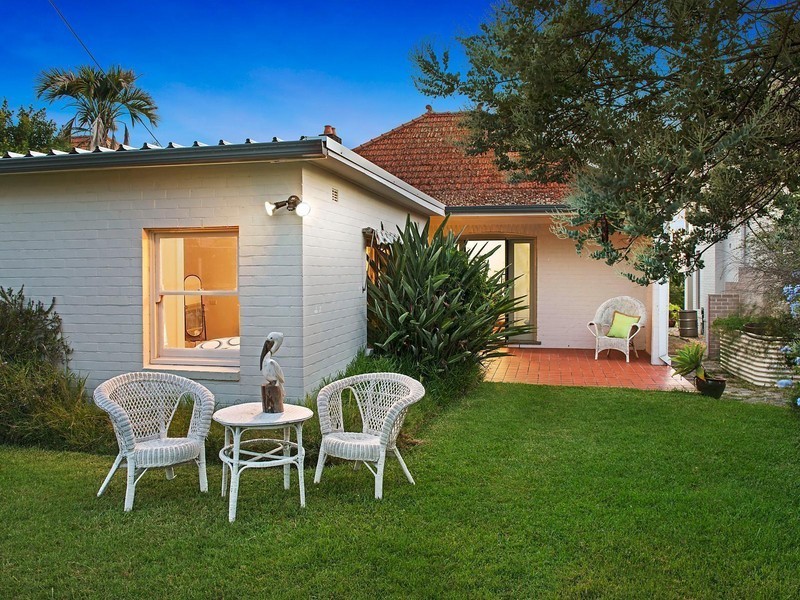 35 Ellery Parade, Seaforth NSW 2092