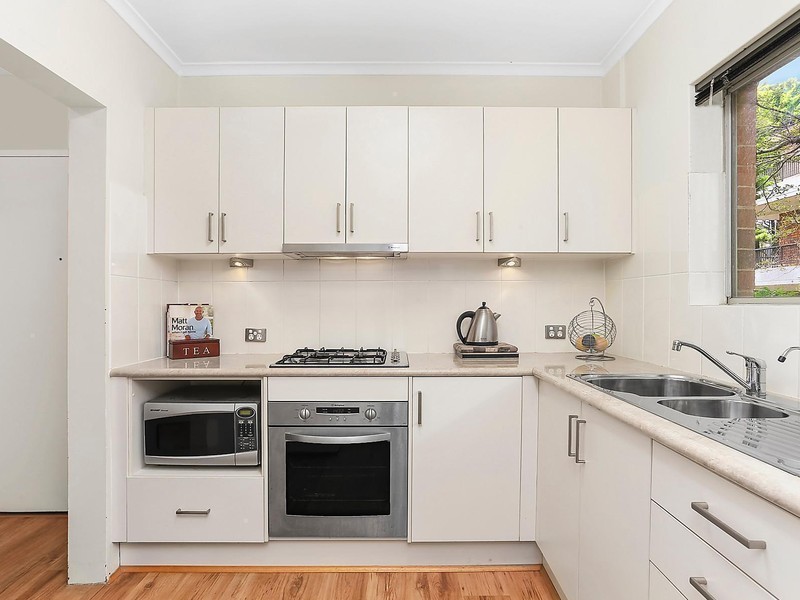 2/27 River Road, Wollstonecraft NSW 2065