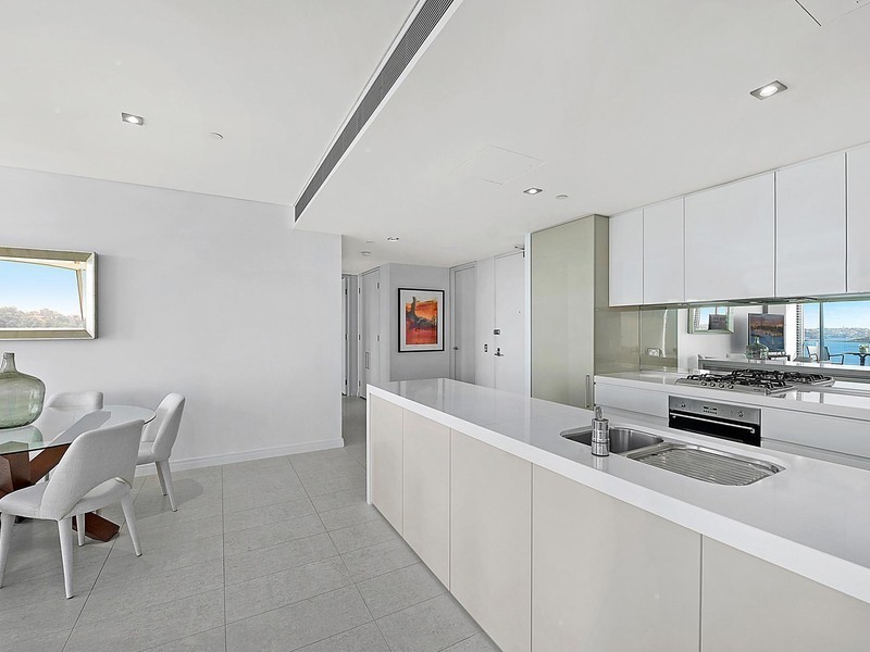 1103/118 Alfred Street, Milsons Point NSW 2061