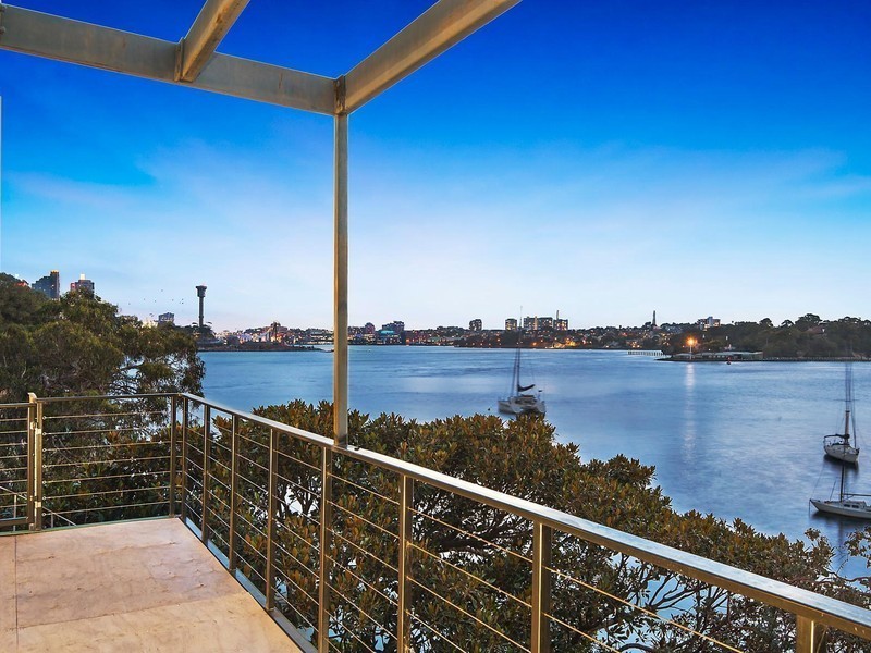 16 West Crescent Street, Mcmahons Point NSW 2060