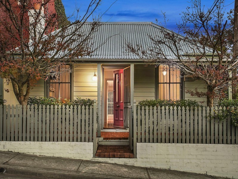 11 Victoria Street, Mcmahons Point NSW 2060