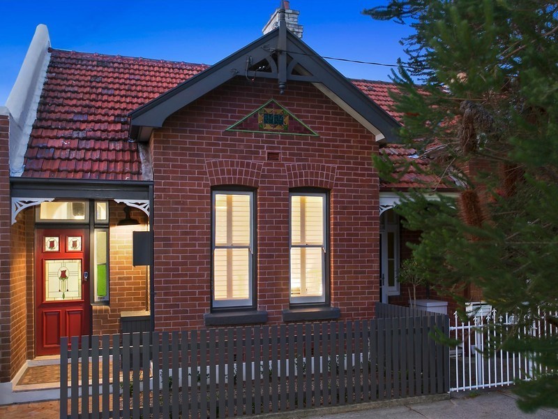 16 Holtermann Street, Crows Nest NSW 2065