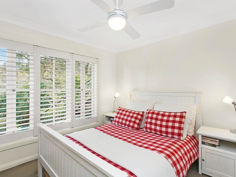 2/10 Holdsworth Street, Neutral Bay NSW 2089