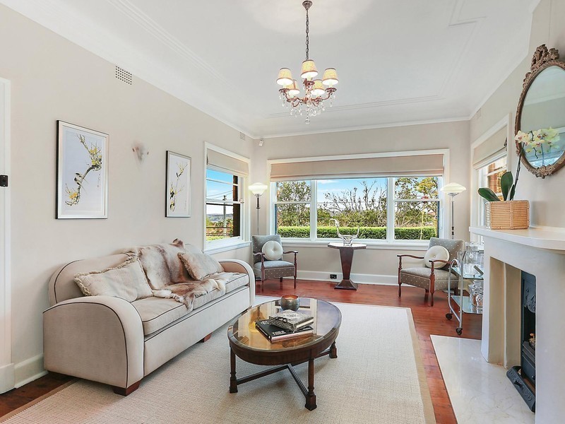 30 Ponsonby Parade, Seaforth NSW 2092