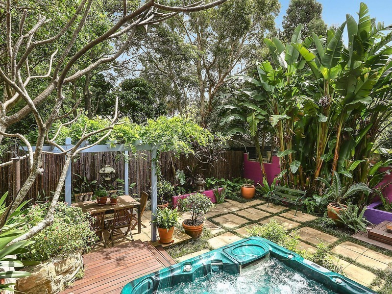 2 Chuter Street, Mcmahons Point NSW 2060