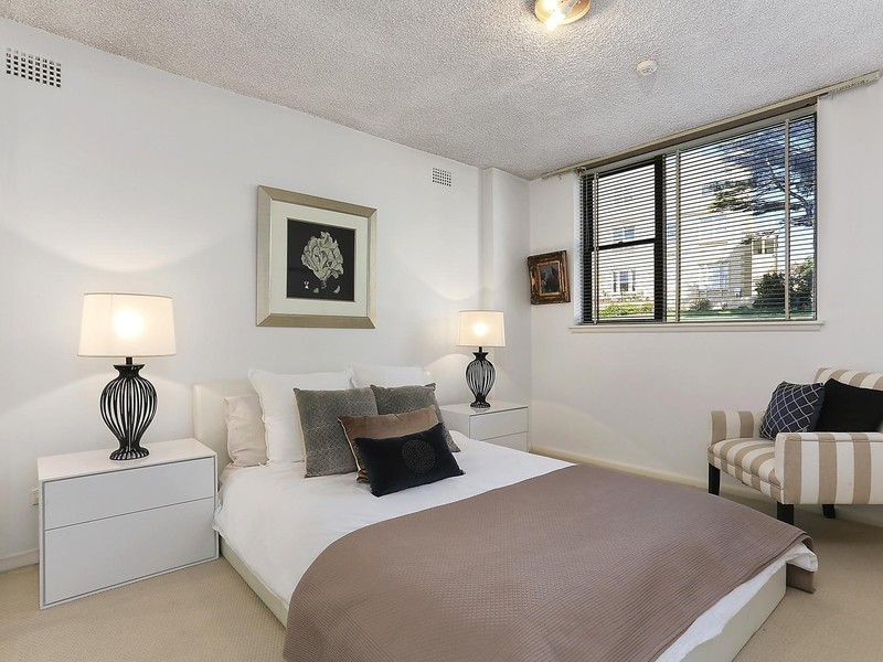 16/21 East Crescent Street, Mcmahons Point NSW 2060