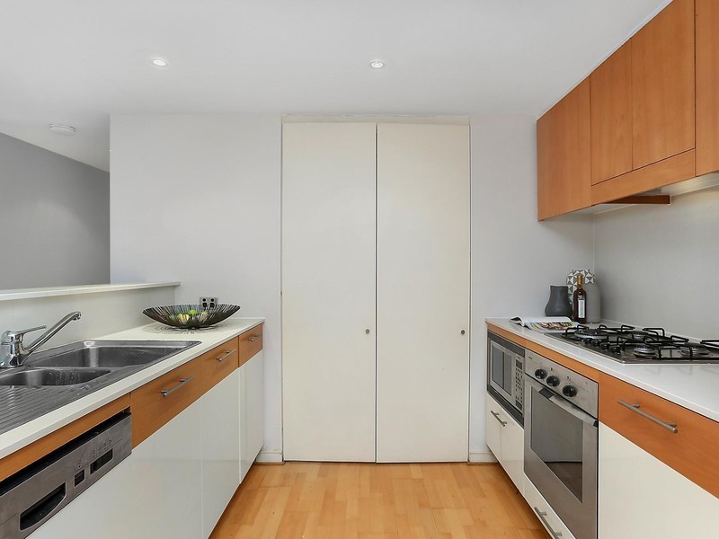 1305/30 Glen Street, Milsons Point NSW 2061