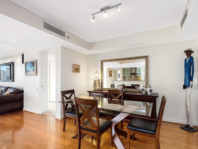 402/30 Glen Street, Milsons Point NSW 2061