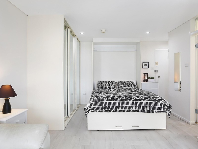 22/2 East Crescent Street, Mcmahons Point NSW 2060