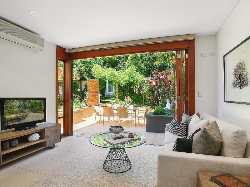 23 McDougall Street, Kirribilli NSW 2061