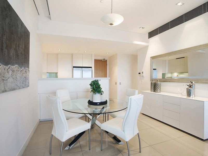 702/8 Glen Street, Milsons Point NSW 2061