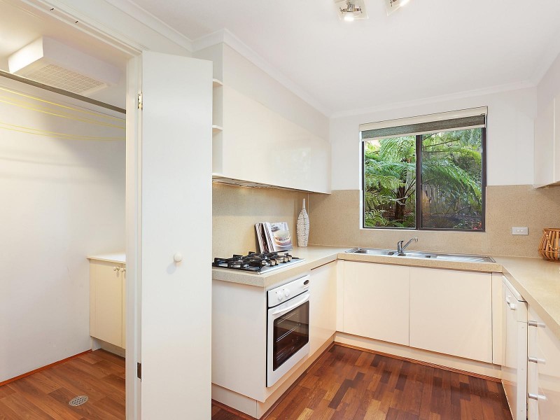 8/2 Spruson Street, Neutral Bay NSW 2089