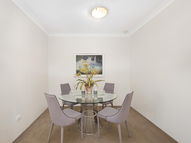 2/1 Boronia Street, Wollstonecraft NSW 2065