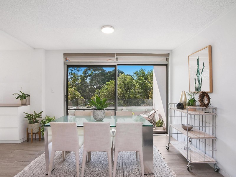 2/243 Ernest Street, Cammeray NSW 2062