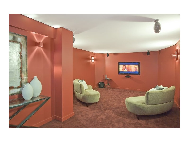 327 Edinburgh Road, Castlecrag NSW 2068