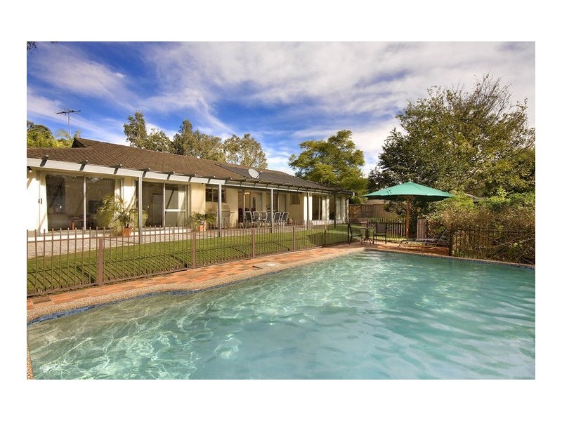 15 Aminya Place, St Ives NSW 2075