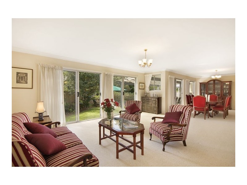 15 Aminya Place, St Ives NSW 2075