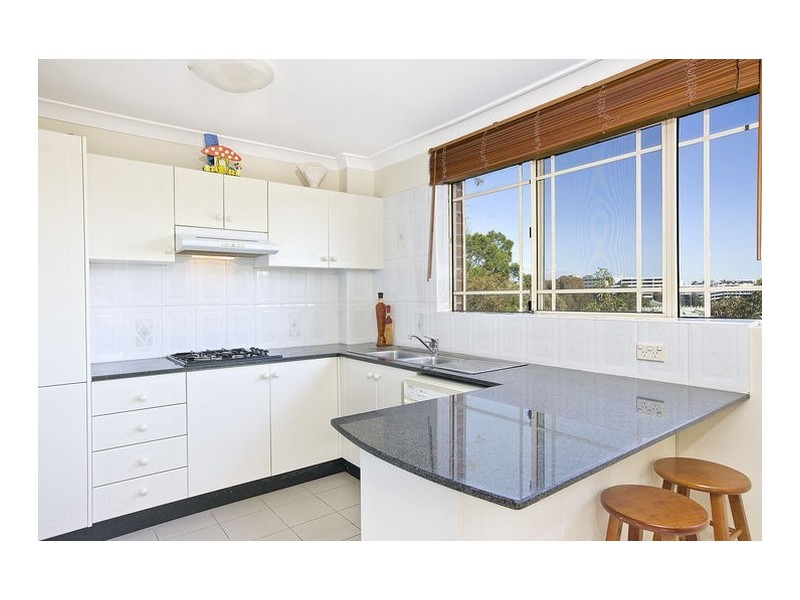2B/16  Broughton Road, Artarmon NSW 2064