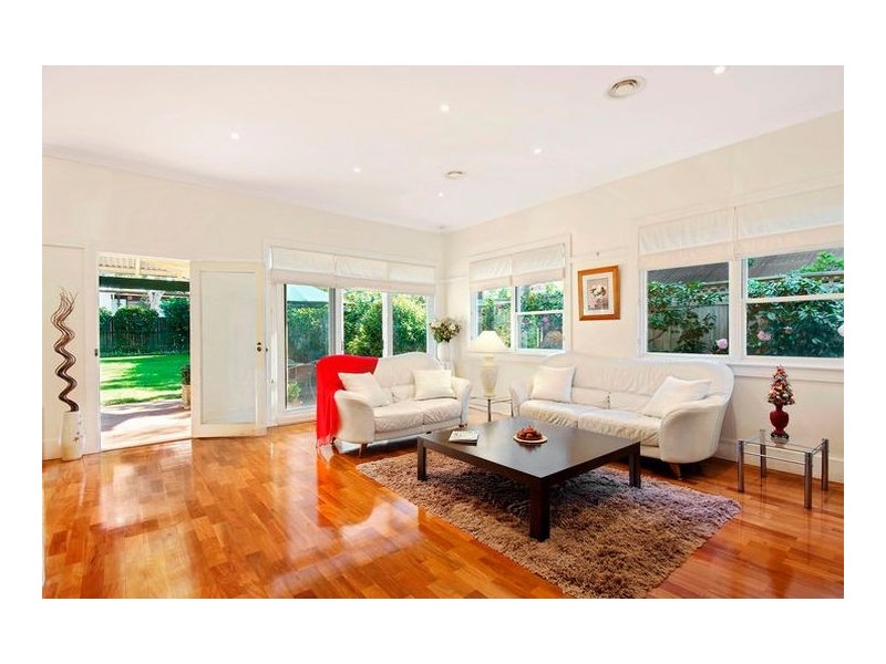 11 Stan Street, Willoughby NSW 2068