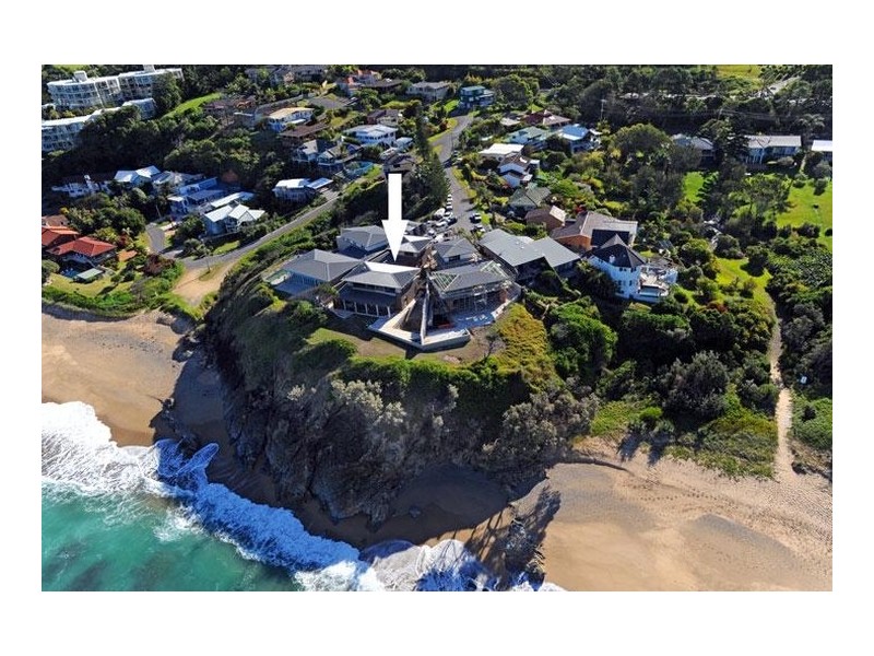 43 Sapphire Crescent, Sapphire Beach NSW 2450