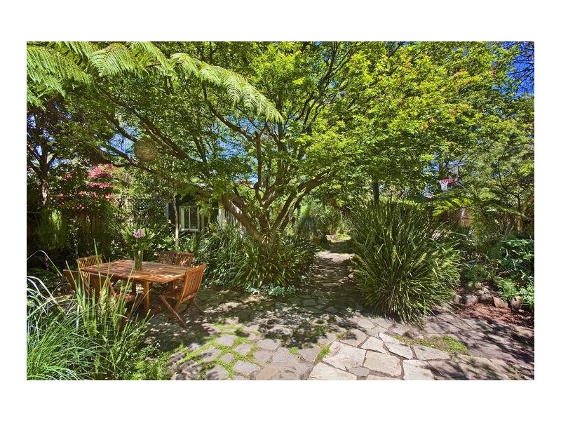 60 Warrane Road, Willoughby NSW 2068