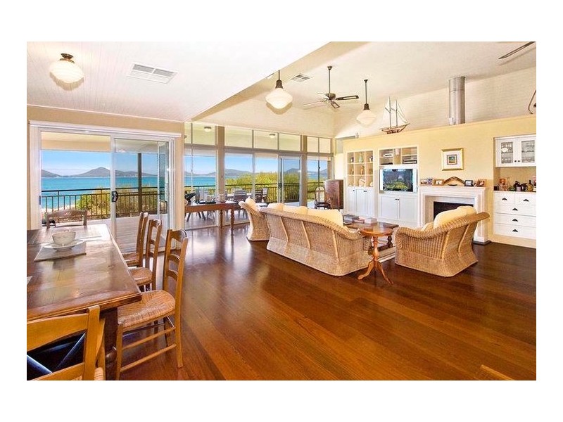 69 The Boulevarde, Hawks Nest NSW 2324