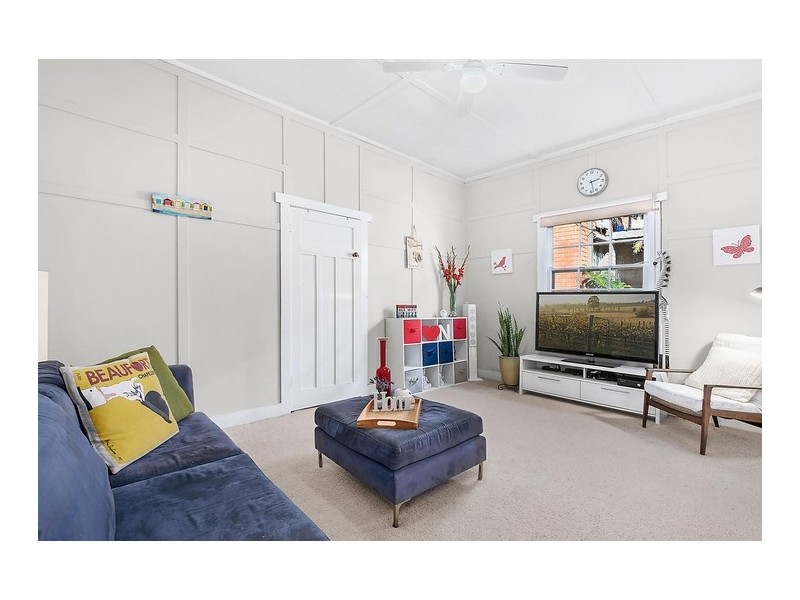 7 South Creek Road, Dee Why NSW 2099