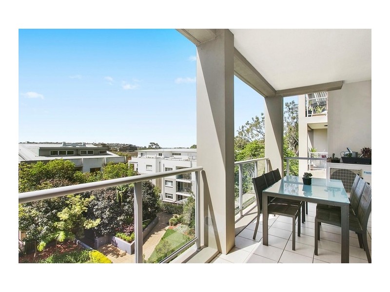 29/28 Sturdee Parade, Dee Why NSW 2099