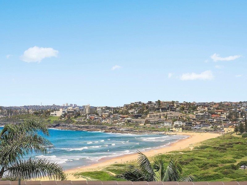 46 Robertson Road, North Curl Curl NSW 2099