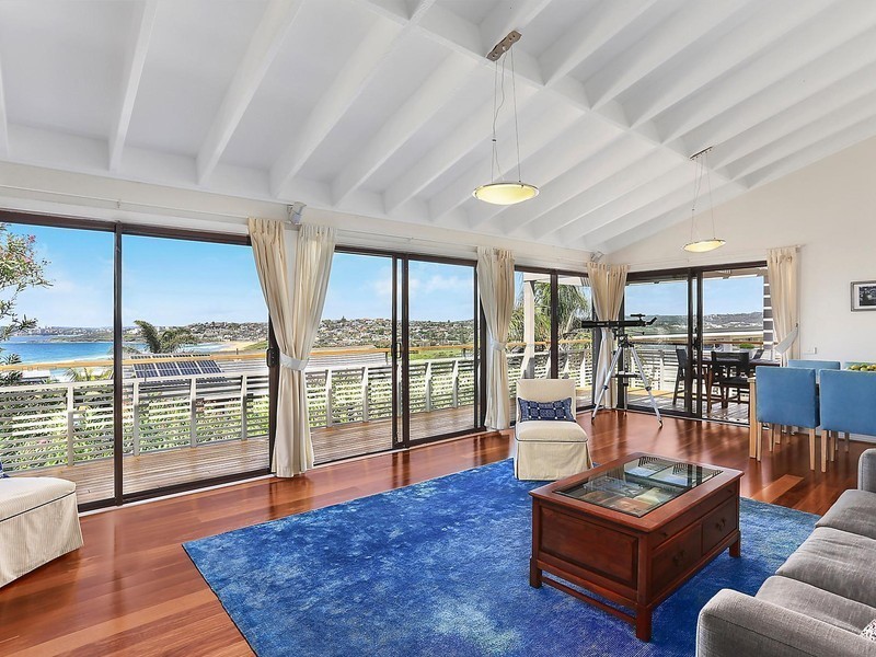 46 Robertson Road, North Curl Curl NSW 2099