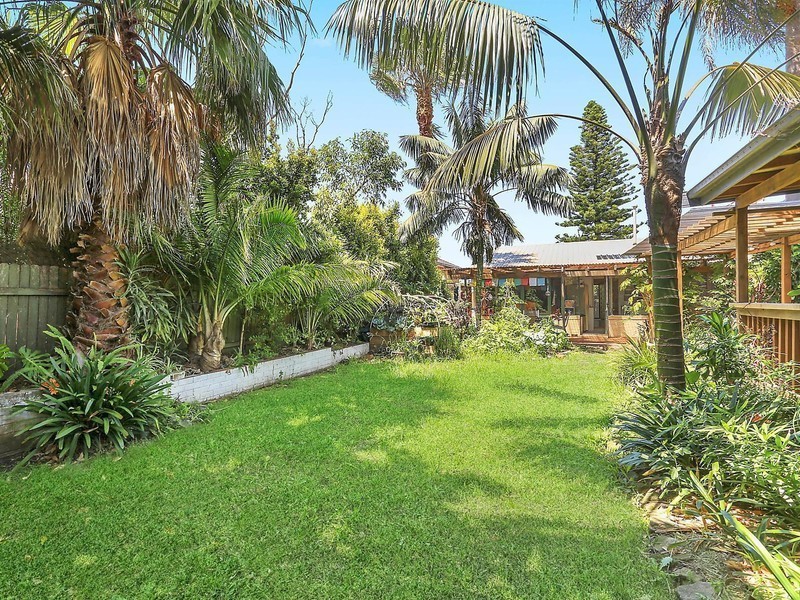 86 Pitt Road, North Curl Curl NSW 2099