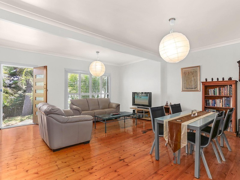 86 Pitt Road, North Curl Curl NSW 2099