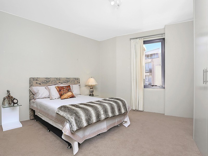2088/1 Dee Why Parade, Dee Why NSW 2099