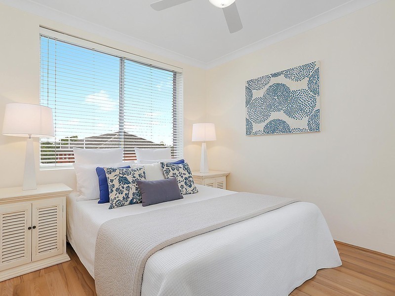 4/16 Wyadra Avenue, Freshwater NSW 2096