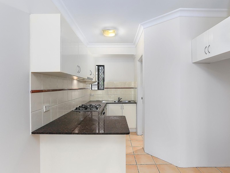 2/5 Delmar Parade, Dee Why NSW 2099