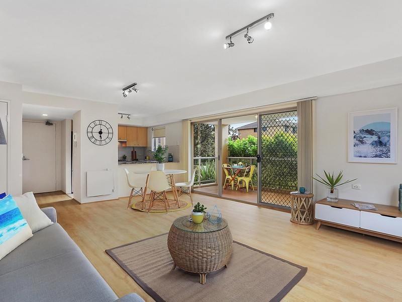 1/18 Banksia Street, Dee Why NSW 2099