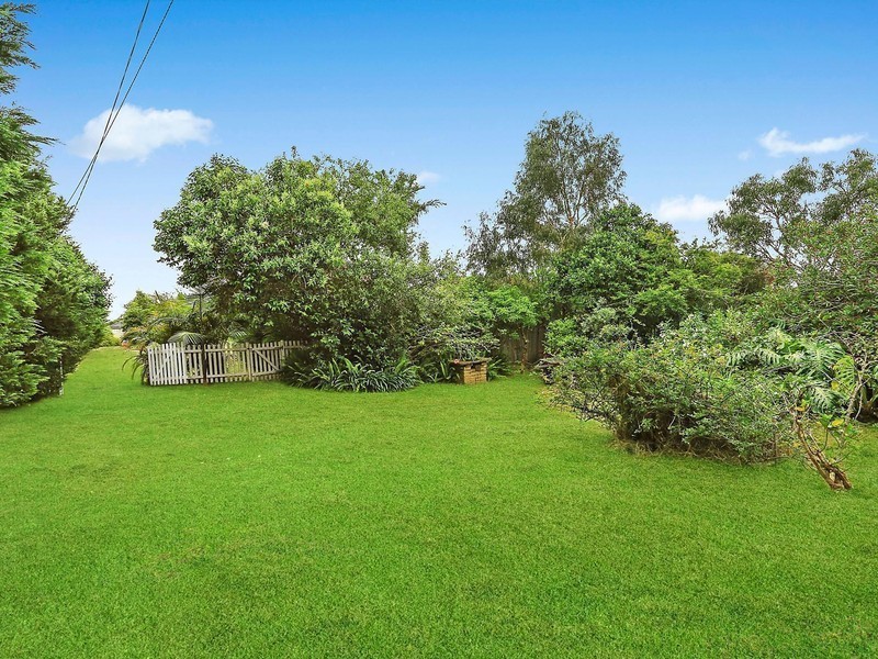 41 May Road, Dee Why NSW 2099