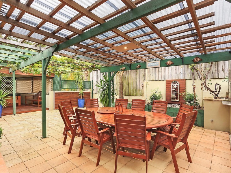 52 Alfred Road, Brookvale NSW 2100