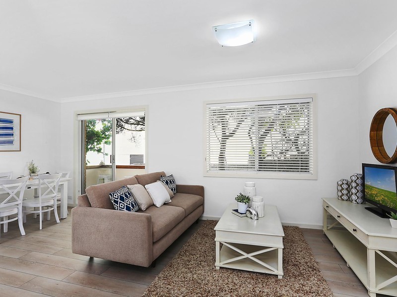 1/125 Oaks Avenue, Dee Why NSW 2099