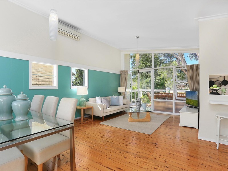 5 Sherwood Crescent, Narraweena NSW 2099