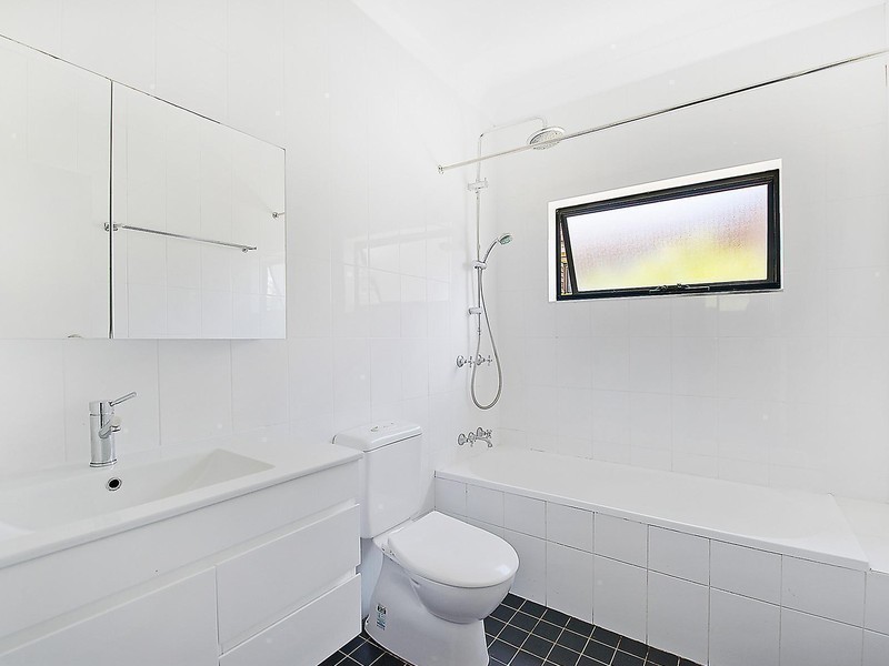 20 Greenwood Avenue, Narraweena NSW 2099