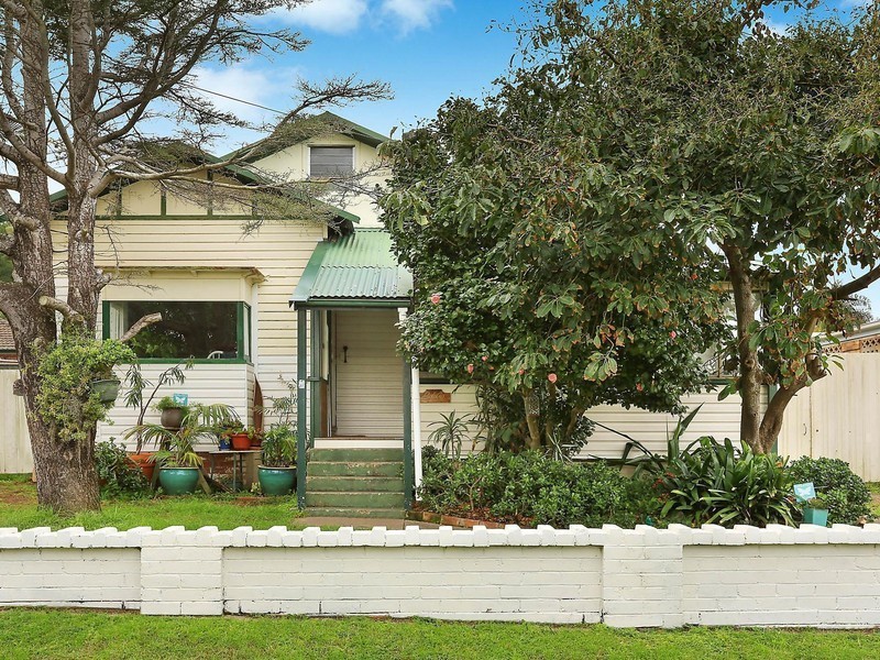 16 Surrey Avenue, Collaroy NSW 2097