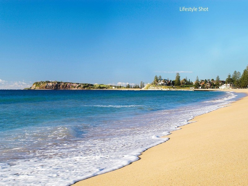 16 Surrey Avenue, Collaroy NSW 2097