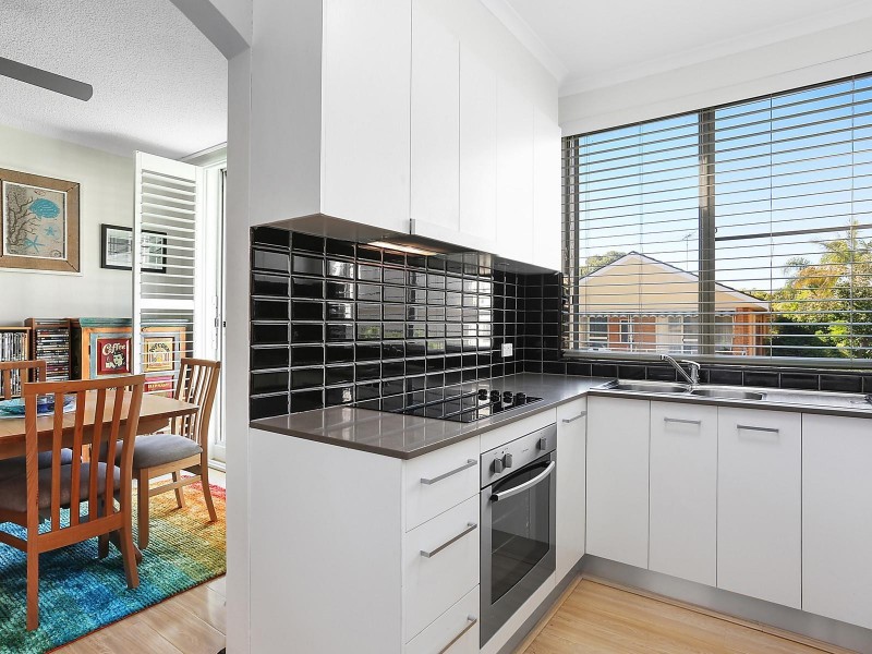 8/52 The Crescent, Dee Why NSW 2099