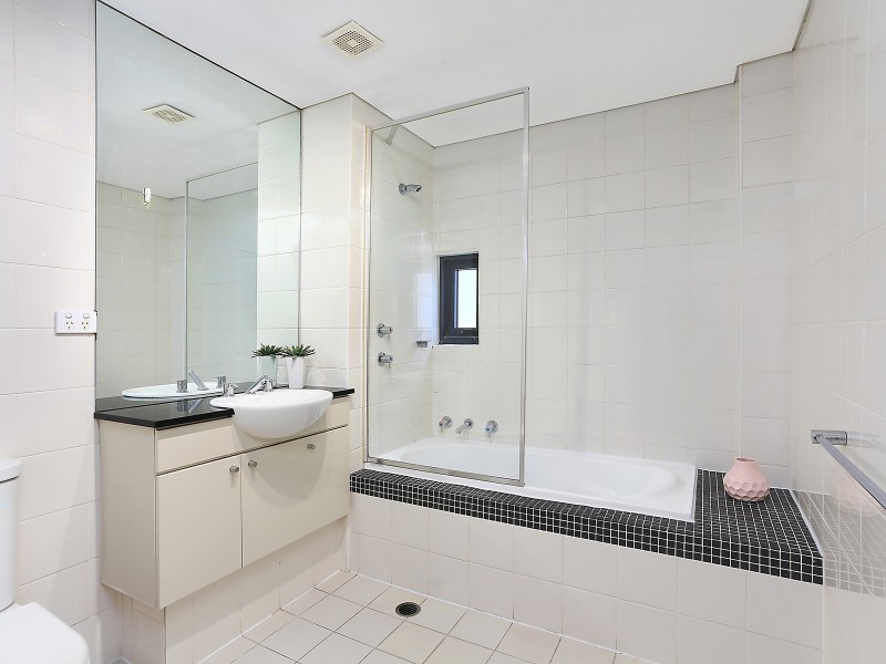 2061/5 Dee Why Parade, Dee Why NSW 2099