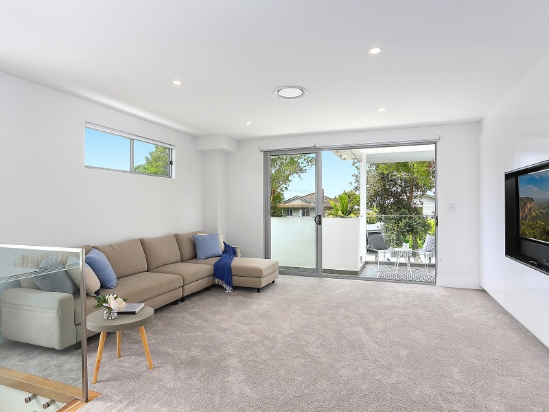 8 Jamieson Avenue, North Curl Curl NSW 2099