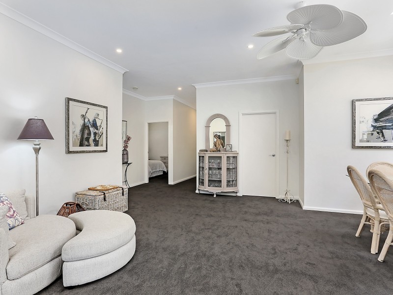 74 Parr Parade, Narraweena NSW 2099