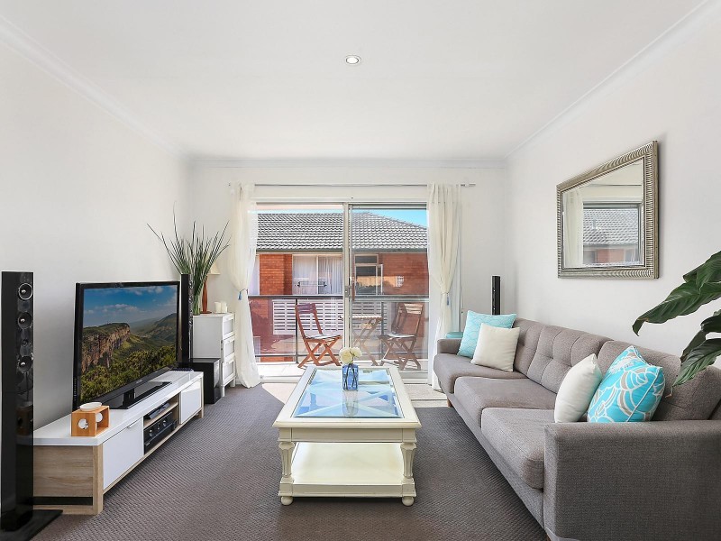 6/91 Howard Avenue, Dee Why NSW 2099