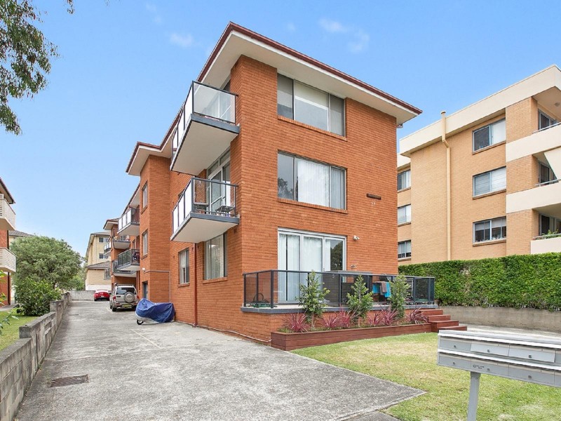 6/91 Howard Avenue, Dee Why NSW 2099